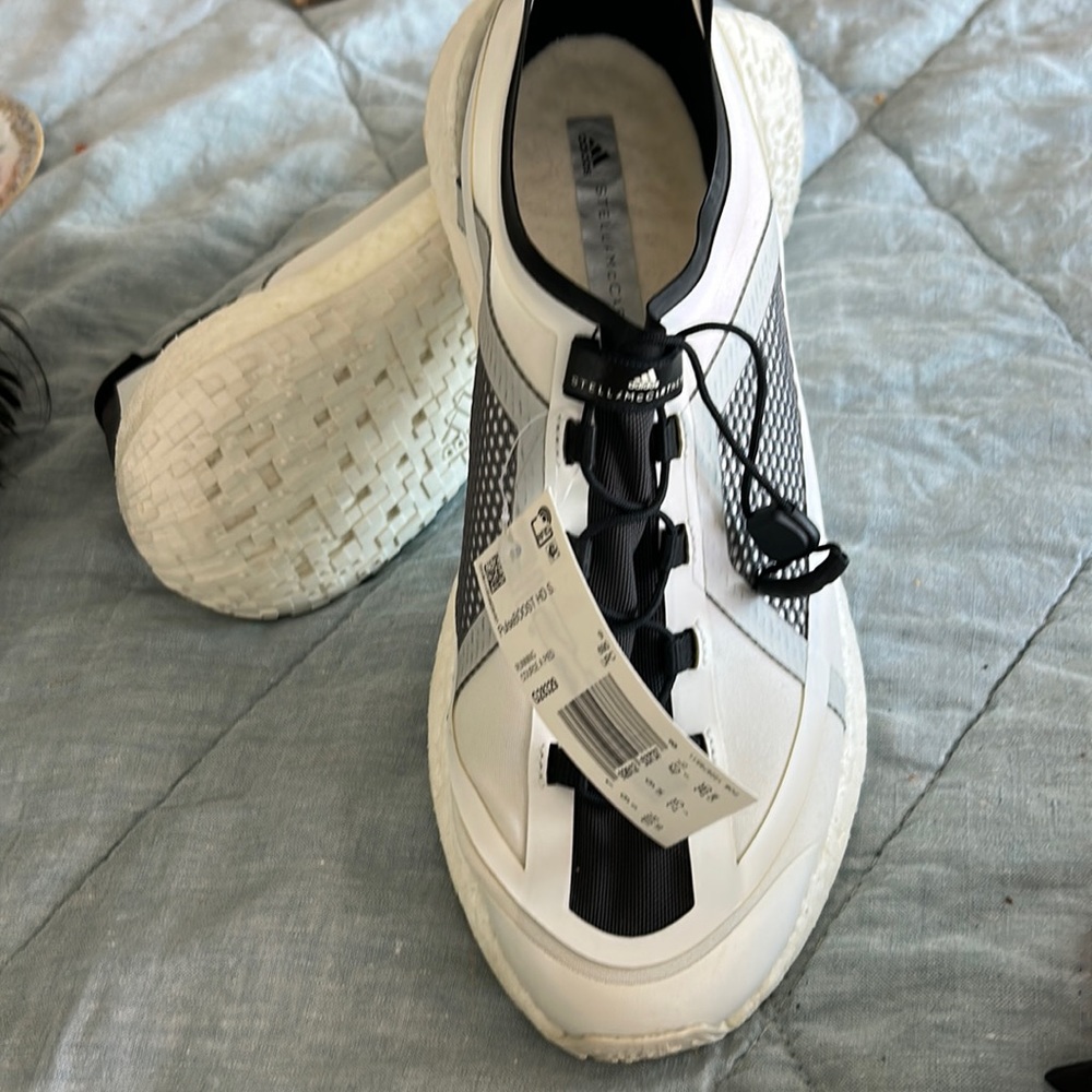Adidas x Stella McCartney pulse boost